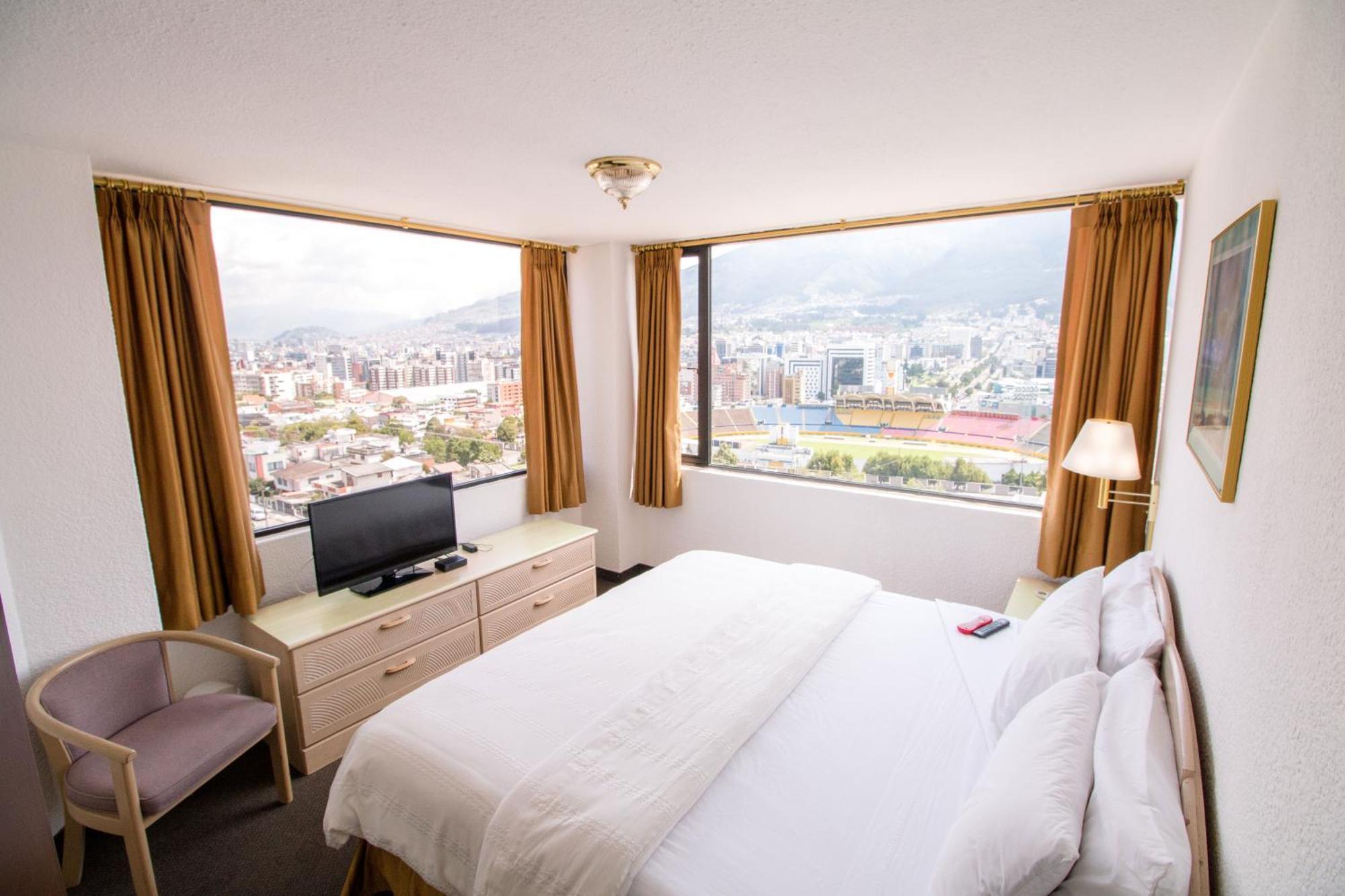 Stanford Suites Hotel Quito Rom bilde